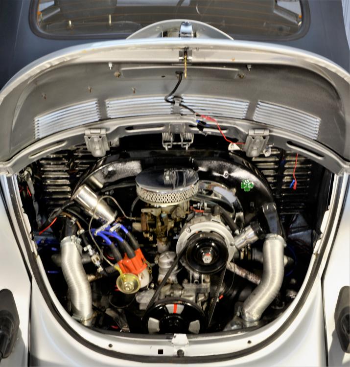 Beetle Conv. (Silver) Engine wide.jpg